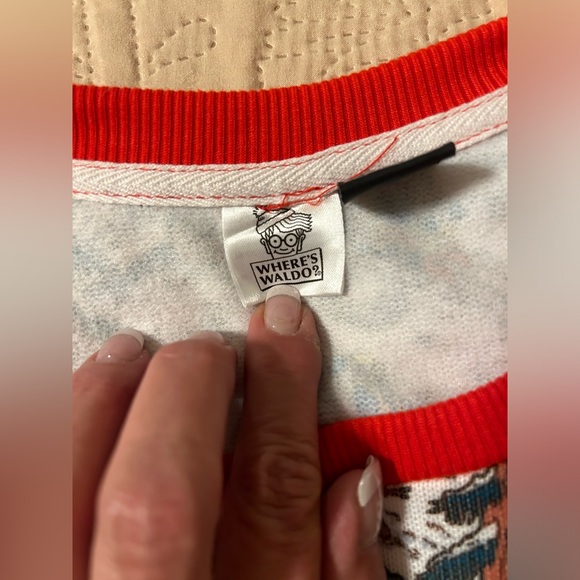 Where’s Waldo Crewneck Ugly Christmas Tree Sweater 2XL - Picture 7 of 11